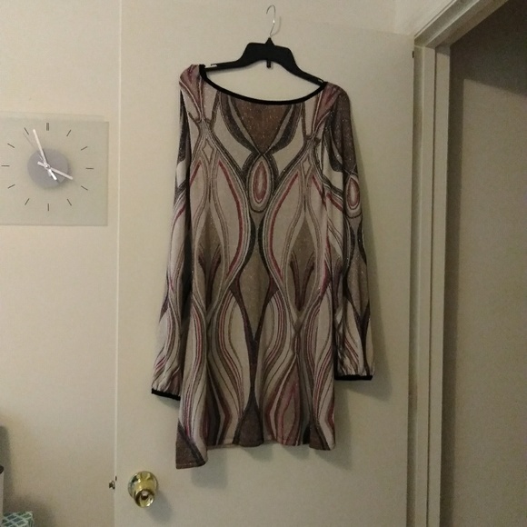 🛍👗💲BEBE Dress - Picture 5 of 5